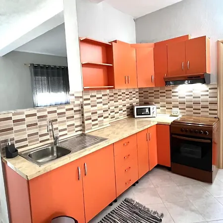Villa Vila 212 - *