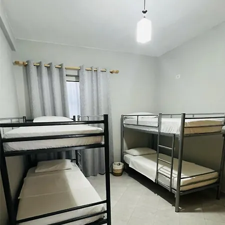 Vila 212 - Velipojë